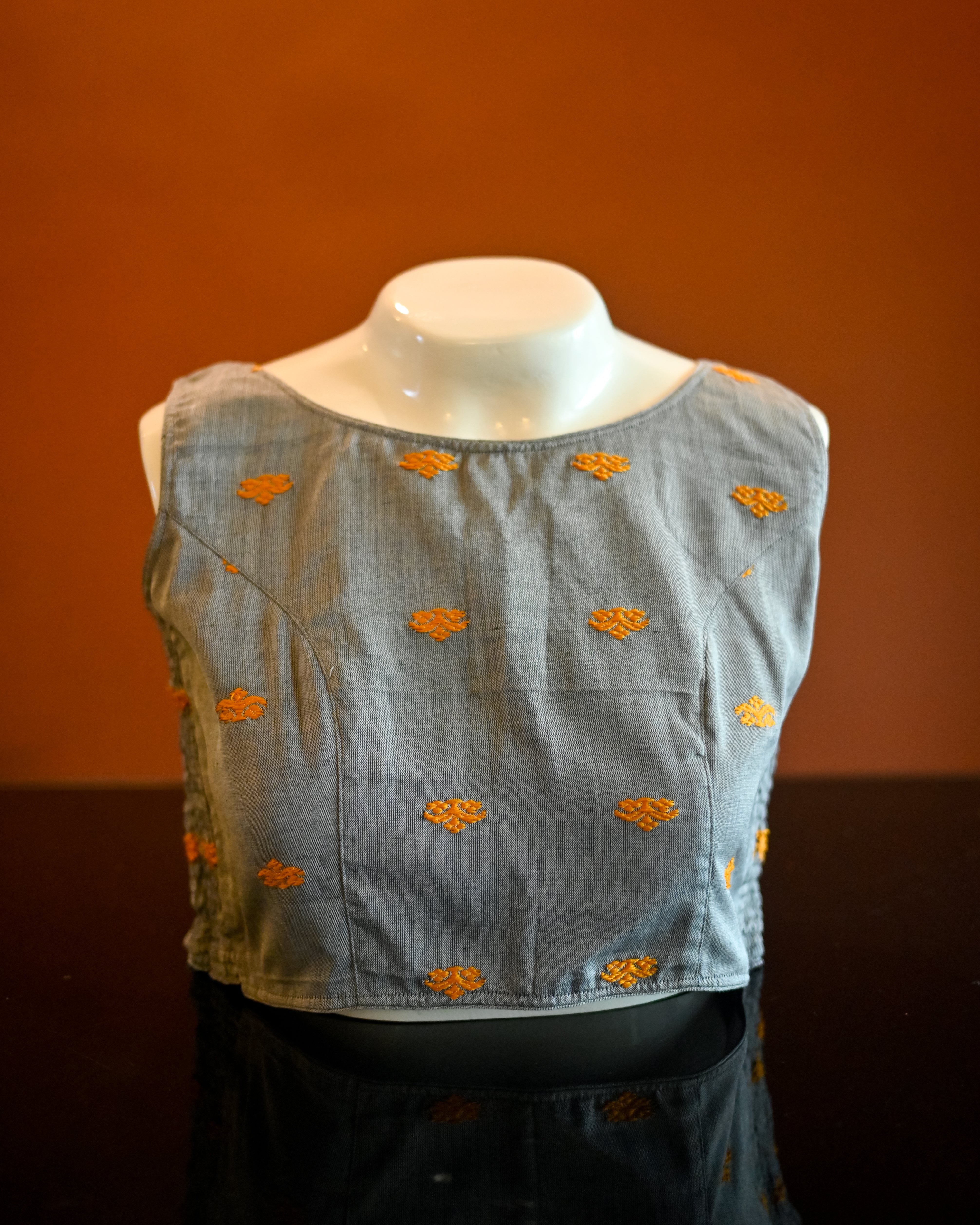 BOAT NECK STRETCHLINE BLOUSE IN BUTA DESIGN